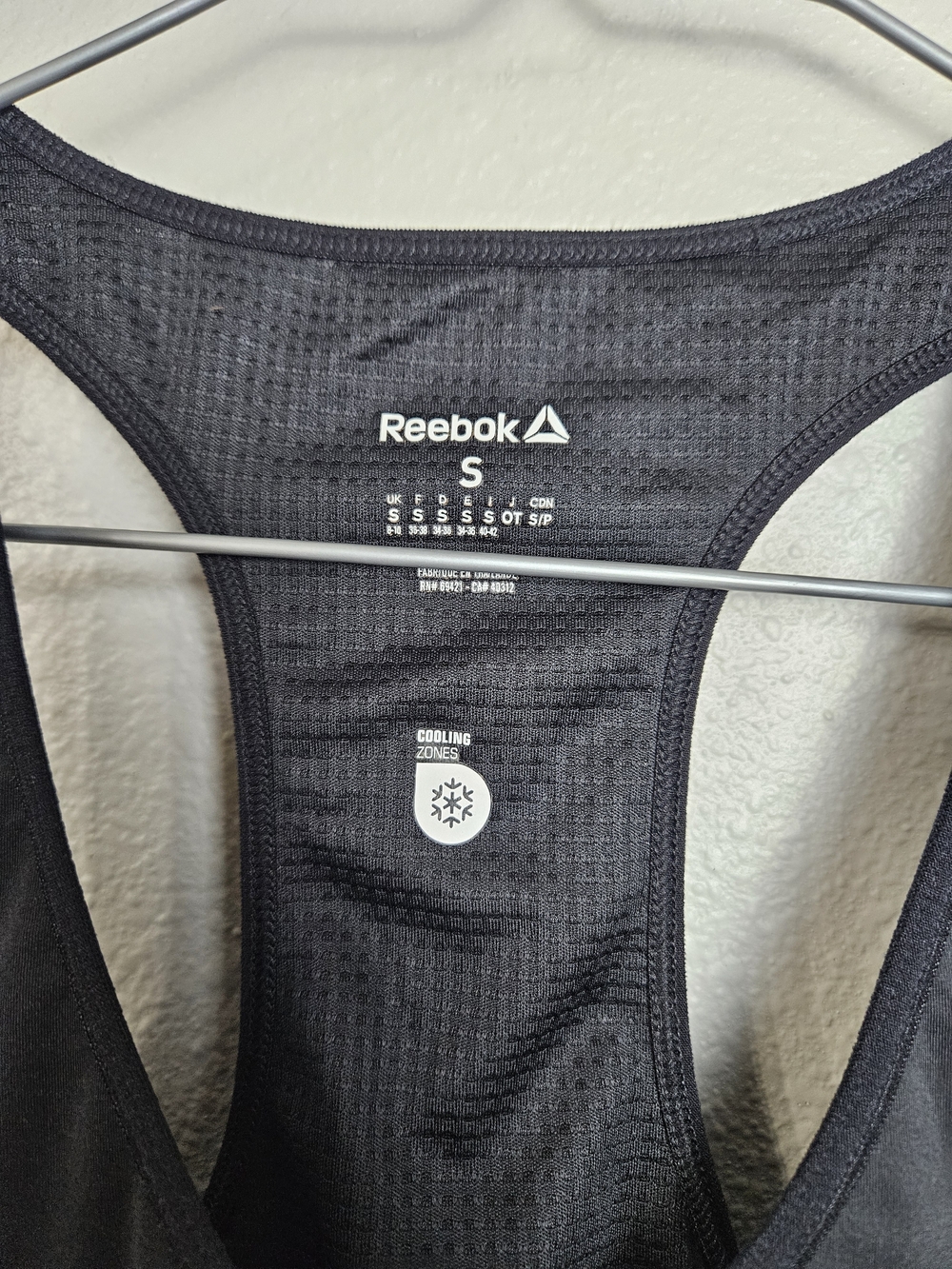 Reebok Black Racerback Performance Tank Top Small - Picture 3 of 6